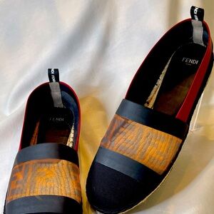 Fendi Zucca Espadrille size EU 40 (US 9), canvas/mesh, black/brown/red